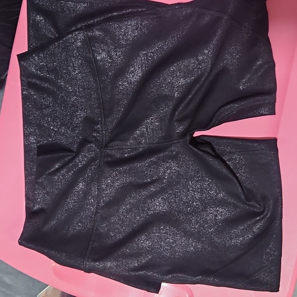 Black Shimmer Metallic Leggings - Picture 2 of 5